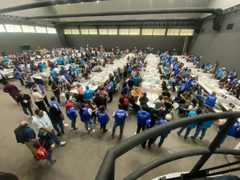 Los 44 alcaldes 2024-2027 que administrarán los 262 distritos