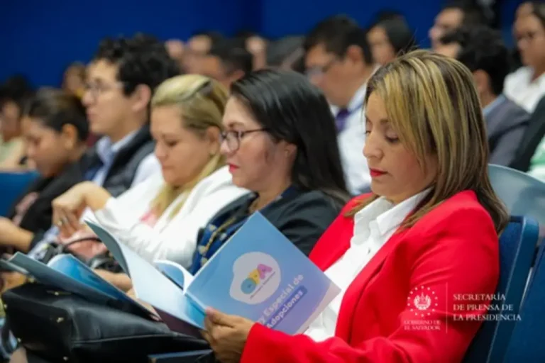 Gobierno comprometido con futuro de la niñez y adolescencia
