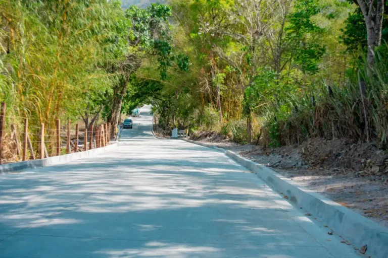 Reparan calles en cantones de San Isidro, Morazán Norte