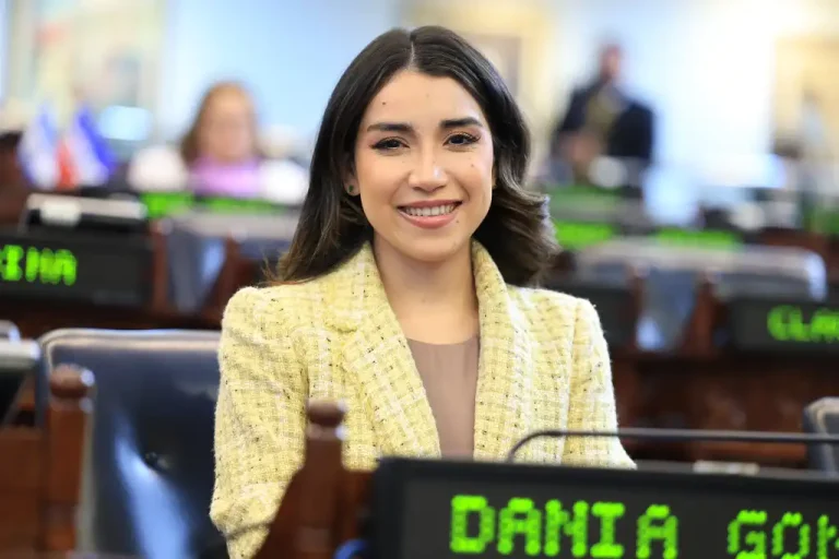 Aprueban digitalizar cheques y desembolso en menos de 4 horas