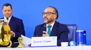 Diputados crean Consejo Nacional de Especialidades Médicas