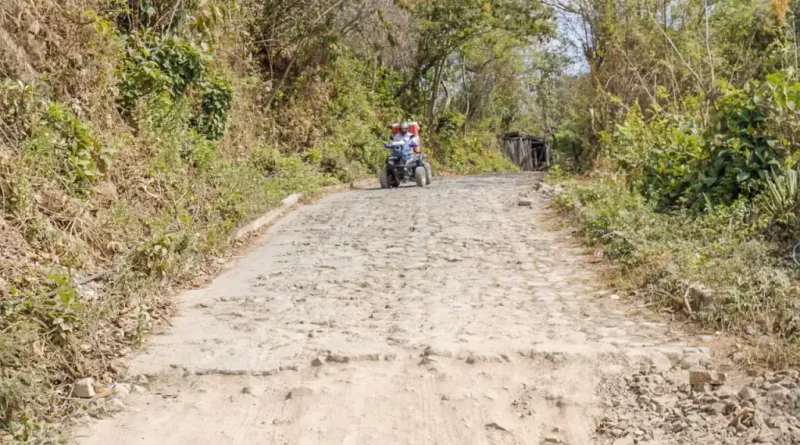 Gobierno inicia segundo proyecto vial en Corinto, Morazán Norte