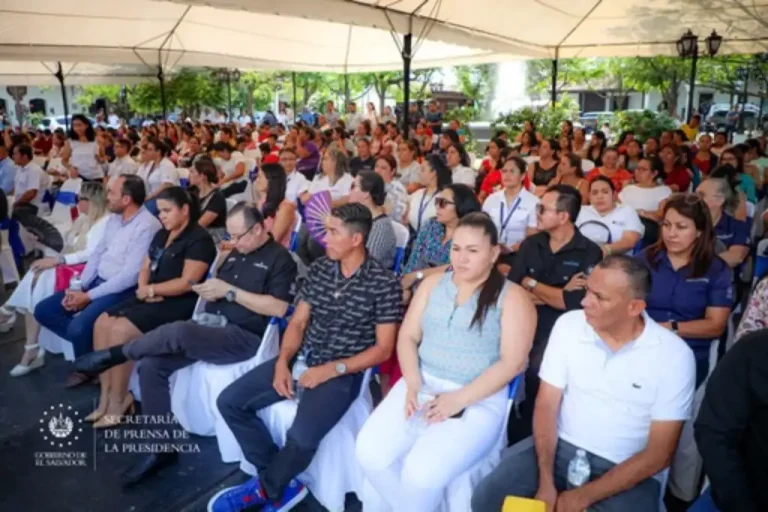 Impulsan proyectos de empoderamiento económico para mujeres