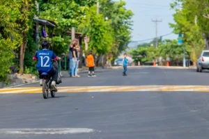 Entregan calles reparadas a habitantes de Sonzacate, Sonsonate