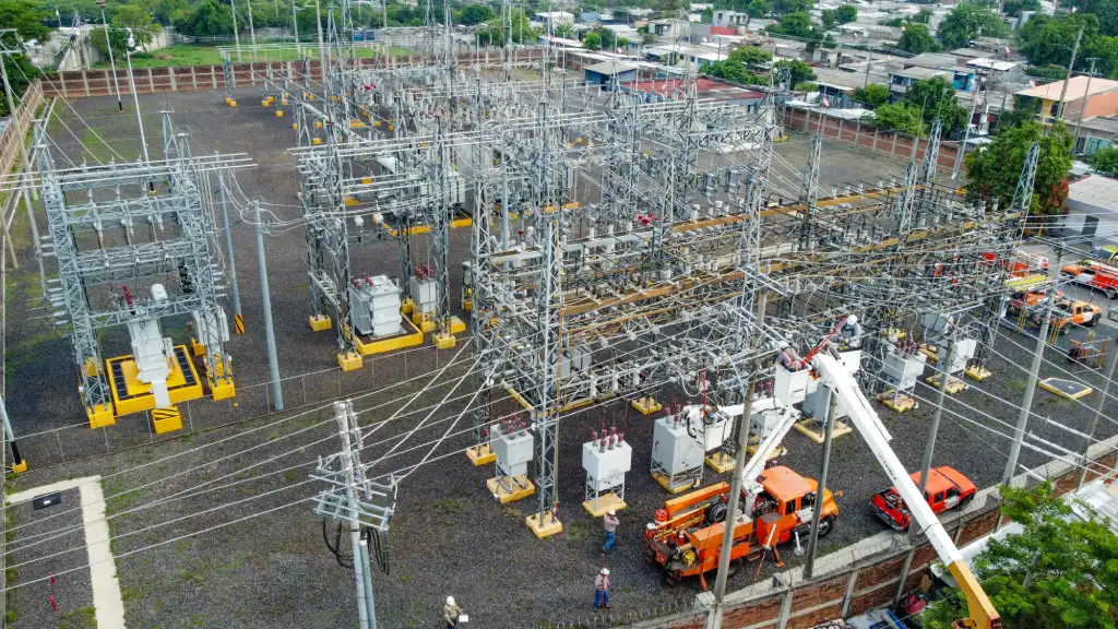 US$ 200 mil invierte AES en renovación red eléctrica zona central