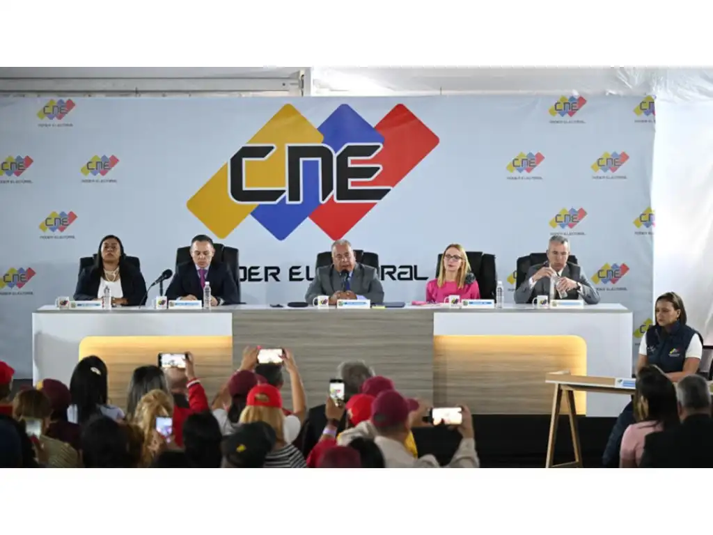 UE prorroga sanciones, levanta algunas a funcionarios venezolanos