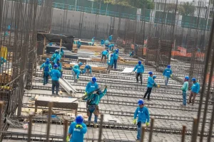 Colocan concreto hidráulico en el sótano hospital Nacional Rosales