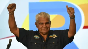 Mulino promete cerrar el Darién y recuperar bonanza económica