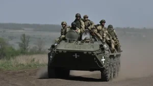 Una batalla feroz se desató en Jarkov, según el presidente Zelenski