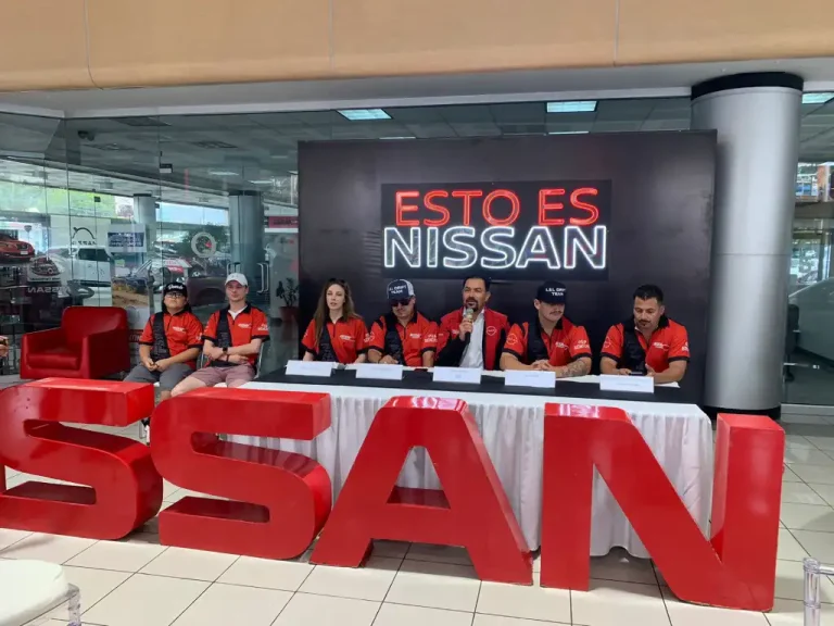 El Nissan Day se realizará a partir de las 8:00 a.m., la entrada general es de $5. Los asistentes podrán disfrutar de bebidas y comida, música en vivo con la banda “Artenativos”, participarán en rifas, y podrán experimentar en el simulador de carreras Tour Liqui Moly.