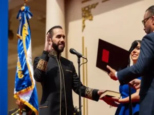 Nayib Bukele reitera proteger y profundizar transformación