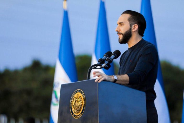 Presidente Bukele inaugura primer Data Center certificado con Tier III de El Salvador