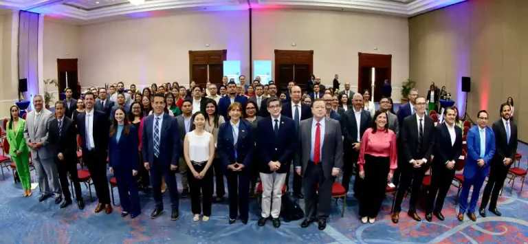 La sede diplomática destaca que, el proyecto se enfocó en la unión aduanera y en facilitar el comercio, manteniendo la seguridad y el control del cruce fronterizo.
