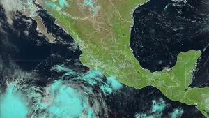 Con esta tormenta, agregan, se suman cuatro ciclones simultáneos en la cuenca del Pacífico, ya que las tormentas Emilia, Carlotta  y Daniel  también se localizan en las aguas del pacífico mexicano.