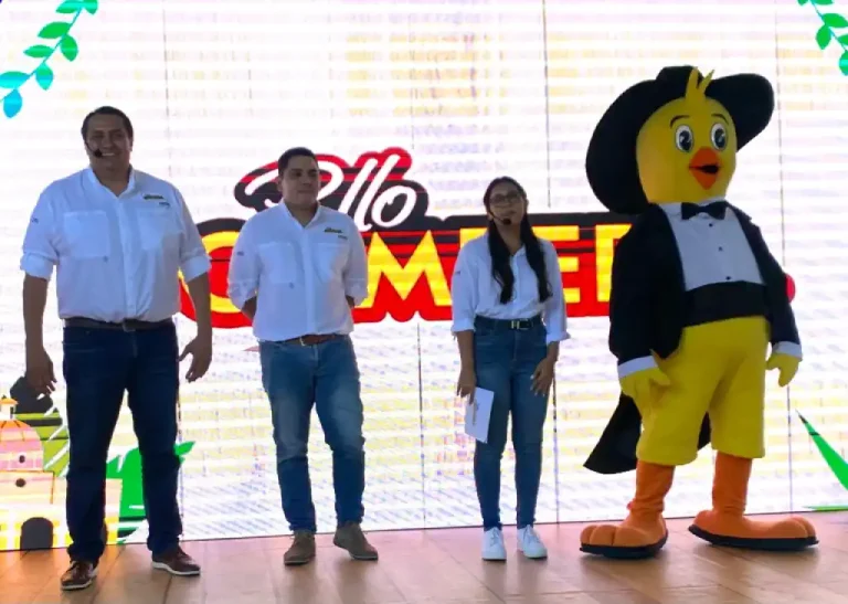 Empresarial. Para los salvadoreños que disfrutan el sabor local en sus platillos, Pollo Campero celebra su identidad con el lanzamiento de la nueva Salsa Chiltepicosa, perfecta para combinar con todo, y de los chilaquiles con Salsa de Loroco, para empezar el día lleno de sabor.