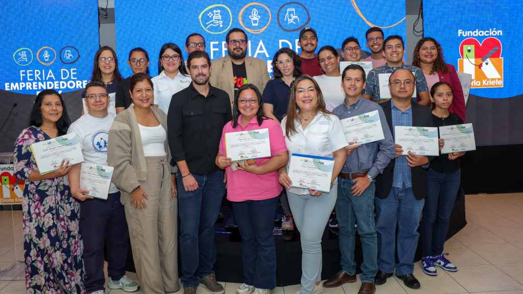 Más de 70 emprendimientos en la feria de emprendedores FGK