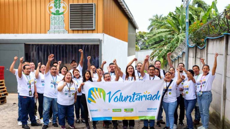 En esta ocasión, se contó con el apoyo de 30 voluntarios del área de Protección de Activos de todos los formatos de tiendas; quienes recibieron un reforzamiento sobre los procesos de donación de puntos de venta y rescate de alimentos, especialmente frutas y verduras.