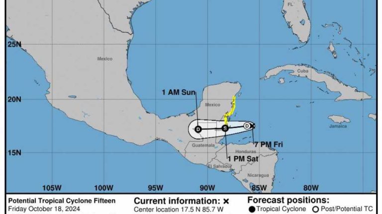 Según las informaciones, a las 3:00 de la tarde de este viernes, el centro del potencial ciclón tropical 15 se encontraba ubicado a 315 kilómetros al este-sureste de Puerto Costa Maya, Quintana Roo de México, y a 340 km al este de Ciudad de Belice, este último, ubicado el istmo Centroamericano.