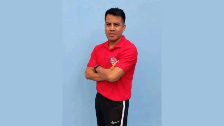 A casi 45 días de gobierno de la presidente Claudia Sheinbaum, México sigue tiñéndose de sangre de sus ciudadanos, luego que se diera a conocer el asesinato de Rigoberto Martínez Sandoval, entrenador Basquetbol