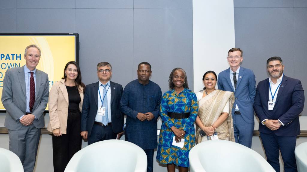 Bancoagrícola compartió su experiencia en el foro de empoderamiento a la mujer del Fondo Monetario Internacional-FMI y el Banco Mundial 2024.