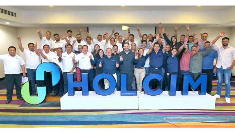 Holcim reafirmó su compromiso con la seguridad vial al reconocer a los conductores que, durante el último año, han destacado por su desempeño y dedicación a manejar de manera responsable y segura