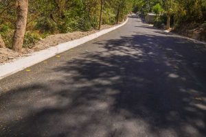 La DOM, transformó una calle empedrada a una moderna con superficie de asfalto y con una longitud 1.13 kilómetros del cantón El Pital.