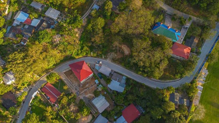 La nueva estructura vial, beneficia a más de 6,500 habitantes y conecta el desvío Las Pilas con el polideportivo Cayaguanca y San Ignacio.