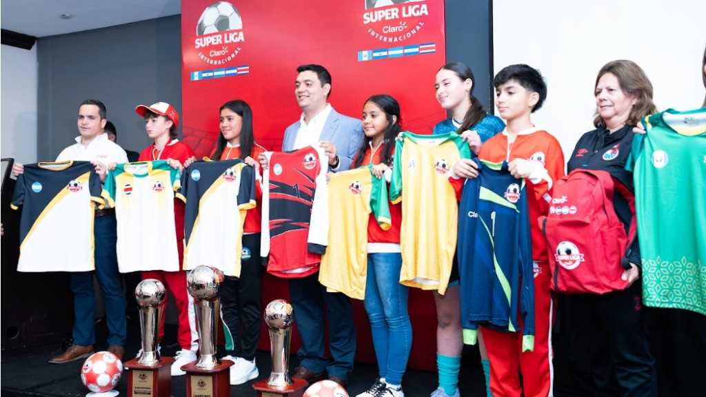20 equipos de diversas edades representan a El Salvador, Honduras, Nicaragua, Costa Rica y Guatemala, el país anfitrión