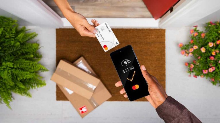 Mastercard está revolucionando los métodos de pago a través de múltiples tecnologías, facilitando a los usuarios el acceso a sus ingresos.