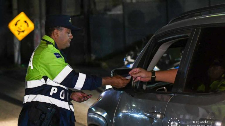 0% alcohol en personas manejando en antidoping en la capital