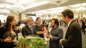 Destacaron la solidez de amistad entre El Salvador y Japón, subrayando la conmemoración de décadas de cooperación el 15 de febrero de 1935.