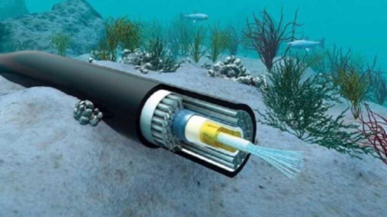 Son $84,634,900.00 para implementar la Operación y Fortalecimiento de la Soberanía de Conectividad de El Salvador del cable submarino.