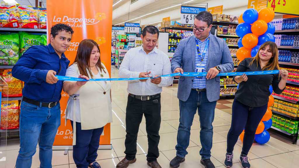 Con una inversión de $3.5 millones de dólares fue renovada la Despensa de Don Juan Las Terrazas para una mejor atención a sus clientes.