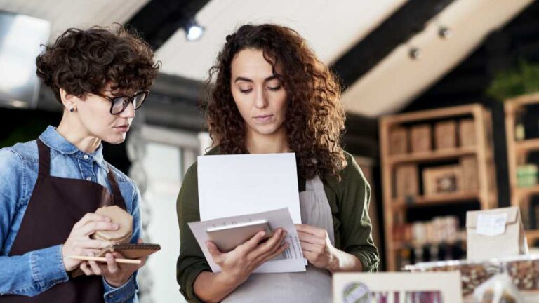 Un 75% de mujeres latinoamericanas y 76% de hombres consideran iniciar su propio, según los estudios realizados por Mastercard.