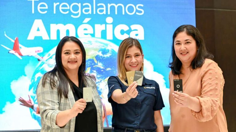 Banco CUSCATLAN anuncia su promoción “Te Regalamos América en Clase Ejecutiva” para premiar la fidelidad de los clientes.