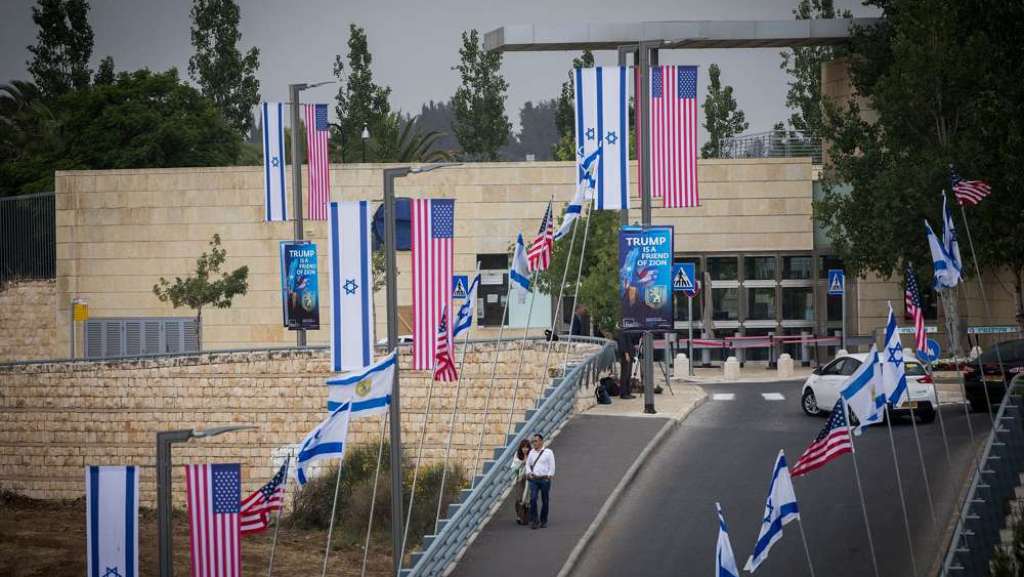 Israel ordenó el cierre temporal de todas sus embajadas y consulados en el mundo desde este viernes como medida de seguridad preventiva.