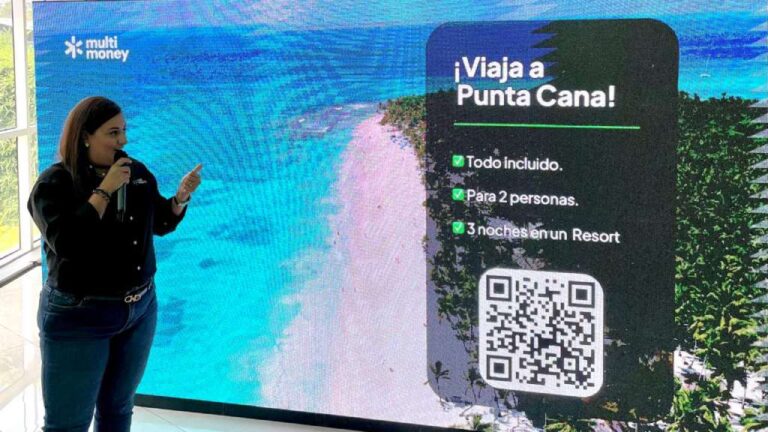 Con la campaña “Ahorra y Gana”, que inició desde marzo ya ha premiado a muchos clientes de Multimoney por su constancia en el ahorro.