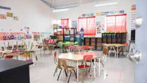 A un costo de 1 millon de dólares, INDUFOAM, mejora cinco centros escolares en Ciudad Arce, La Libertad Norte, departamento de La Libertad.