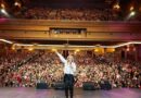 Alexa Zuart, se presemta este viernes 18 de julio en el Teatro Luis Poma, en lo que promete ser una noche cargada de humor inteligente