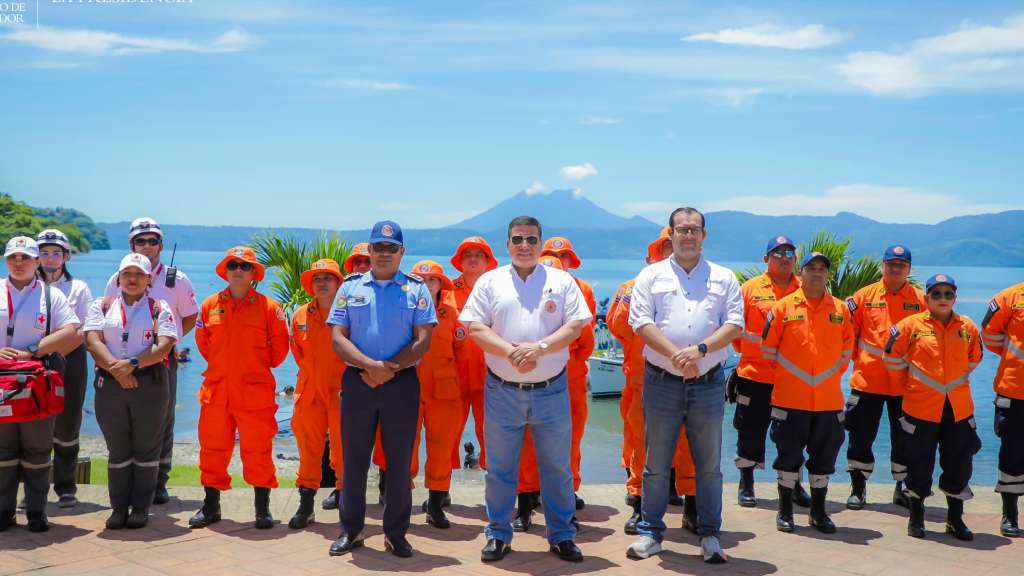 Más de 75,000 elementos están trabajando dentro del Sistema Nacional de Protección Civil, en más de una semana de vacaciones agostinas.