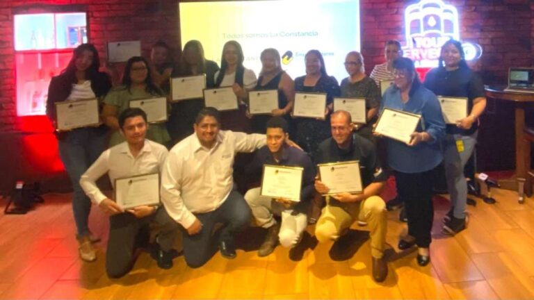 Esta iniciativa fortalece a los socios comerciales de la empresa, reconociendo el importante rol de las tiendas en la economía salvadoreña.