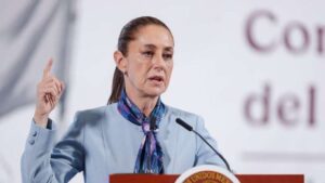 Congreso peruano declara persona non grata a Sheinbaum