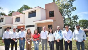 El proyecto esta ubicado en el km25, carretera a Santa Ana, distrito de Colón, La Libertad, una zona de alto crecimiento económico y urbano