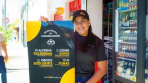 La Constancia impulsa la campaña “Brindemos con Moderación” para promover el consumo moderado de bebidas alcohólicas en El Salvador.