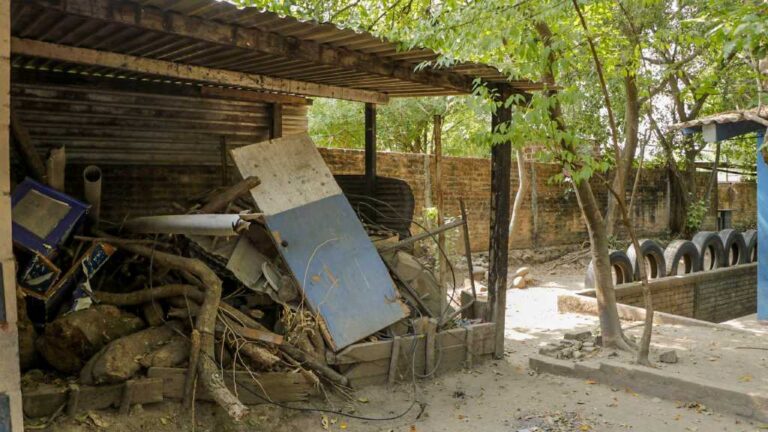 El Gobierno del presidente Nayib Bukele, reconstruye Complejo Educativo Eduardo Guirola, distrito de La Libertad, en La Libertad Costa.