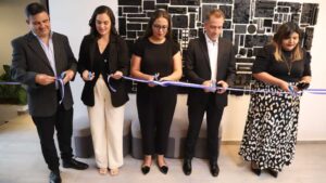 AKTIVA, inaugura su primer Centro de Experiencias en San Salvador, un espacio interactivo que marca su estrategia de expansión regional.