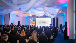 En su edición más audaz, CLAPS 2025 se consolidó como el principal punto de encuentro para la comunicación y el marketing en El Salvador.