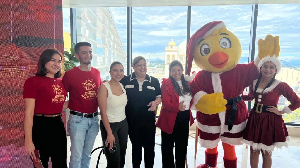 La Navidad ya ilumina cada rincón del país, y Pollo Campestre marca el inicio de la temporada con una propuesta llena de sabor, alegría y unión familiar.