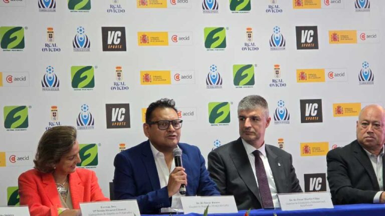 El SISTEMA FEDECRÉDITO apoyará a los entrenadores y directores técnicos de los equipos de la Primera, Segunda y Tercera división de futbol.