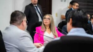 La Magistrada Presidente del TSE, Roxana Soriano, expuso ante la Comisión de Hacienda el Presupuesto Extraordinario para las elecciones 2027.